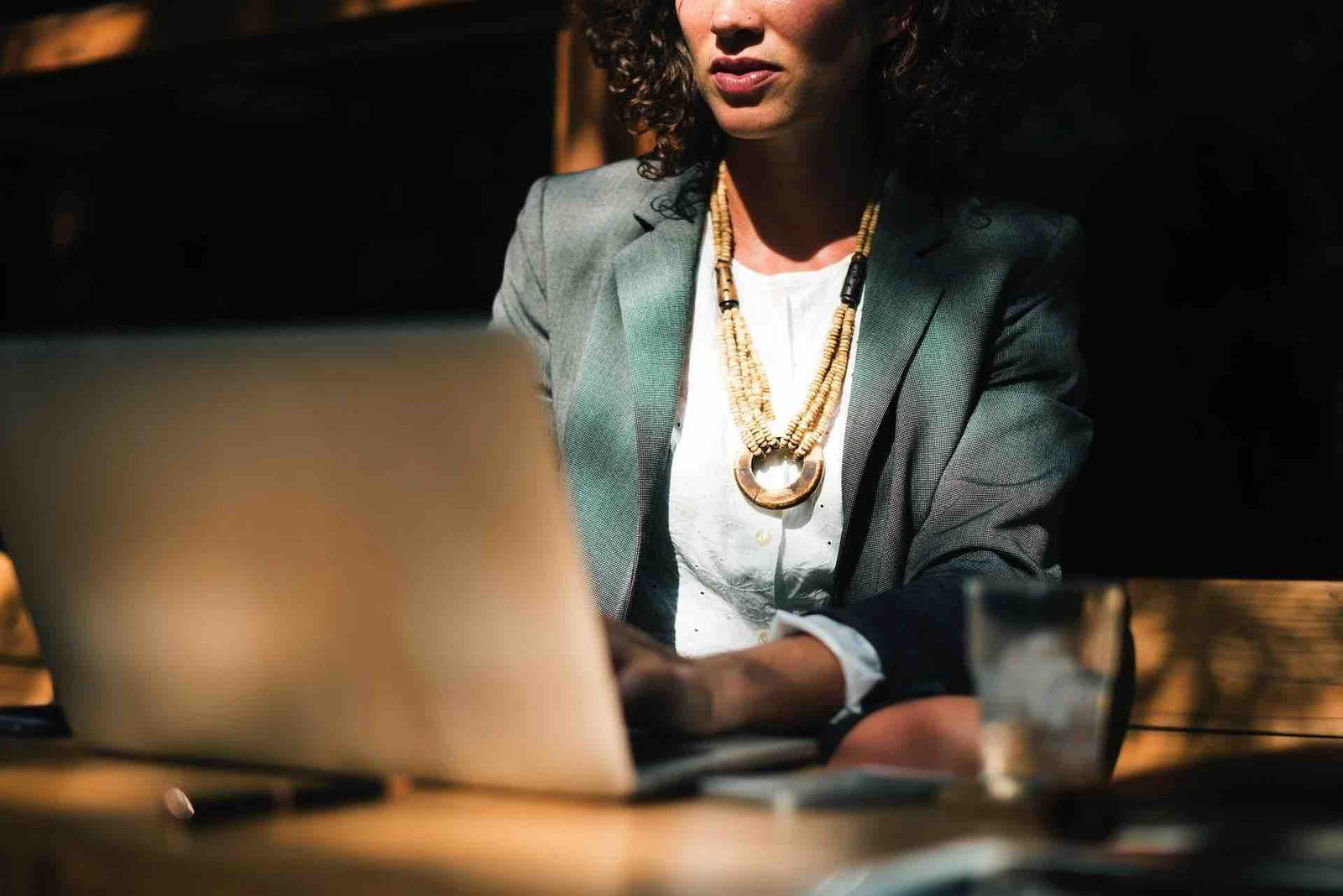 A Woman wear a Dainty Necklace